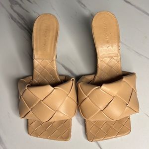 Bottega Veneta Lido Woven High Heels